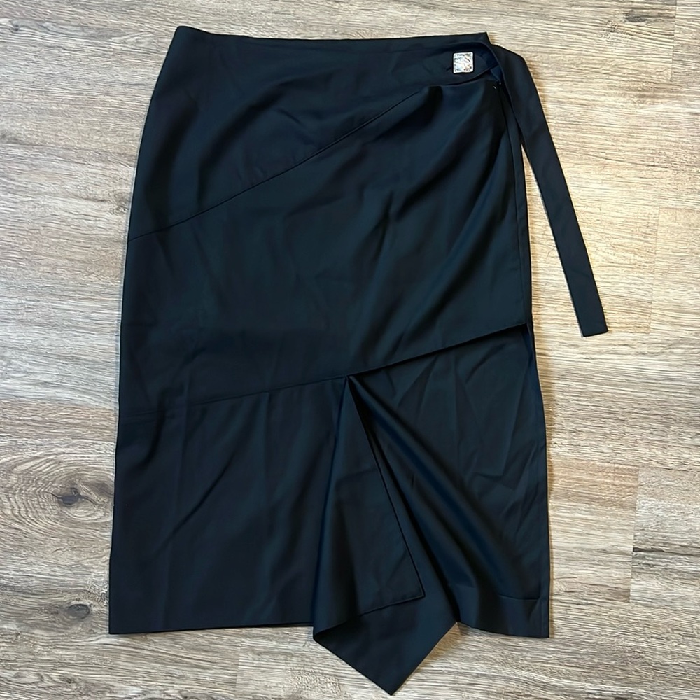 MUKZIN cut off midi skirt Size L